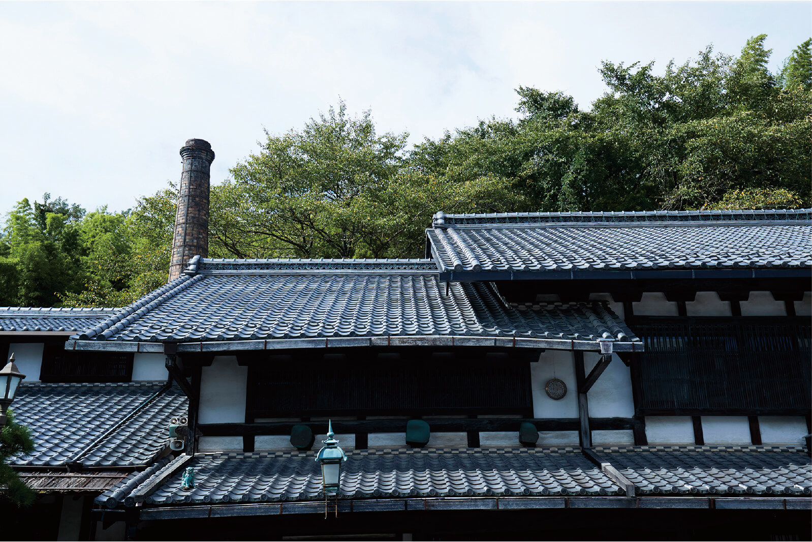 Founded in 1804 as the Official pottery of Edo Castle